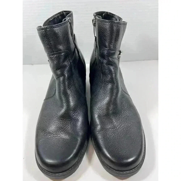 Ann  Klein black boots size 9 M - Picture 1 of 6